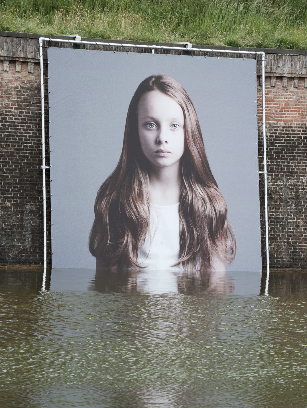 Flokje van Lith about 4 Flokje van Lith about 4
